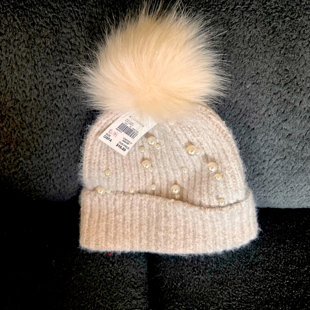 Brand New Toboggan Ivory